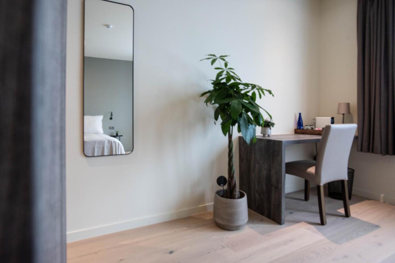 'T Ponton Bed & Breakfast Nieuwpoort Exterior photo